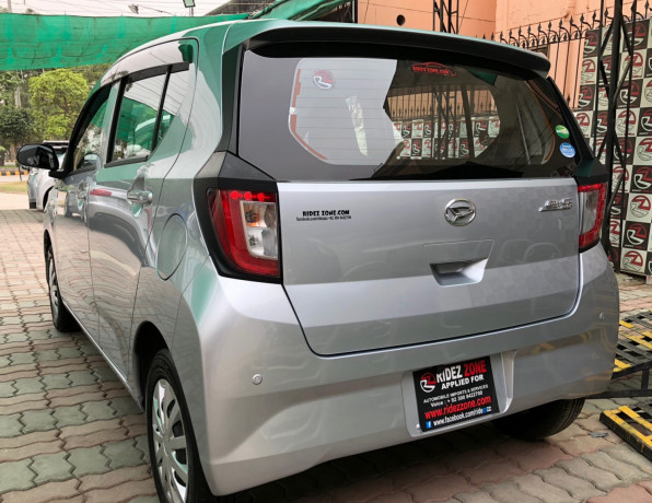 daihatsu-mira-newold-easy-installment-per-hasil-karen-big-3