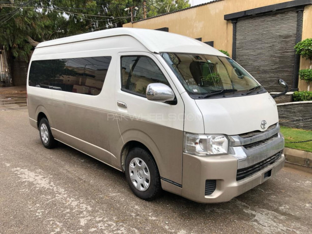 toyota-hiace-grand-cabin-ya-koi-bhi-commercial-gaari-hasil-karen-big-0