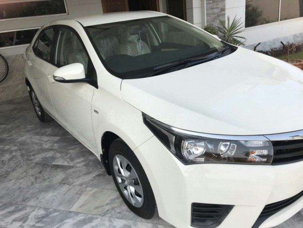 toyota-corolla-gli-on-easy-monthlly-installments-big-0