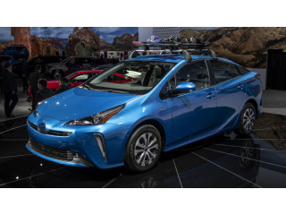 Toyota Prius S 2020 On Easy installment Plan Per & INVESTMENT OPPORTUNITY