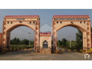 Reasonable 1 Kanal plot for SALE in E-18, Islamabad, PETRO Town