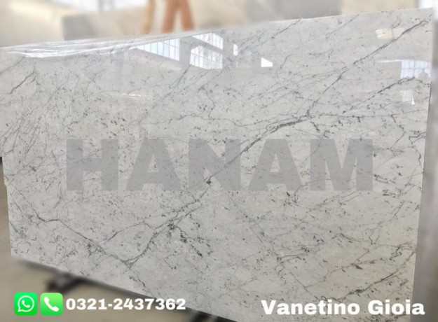 carrara-white-marble-big-1