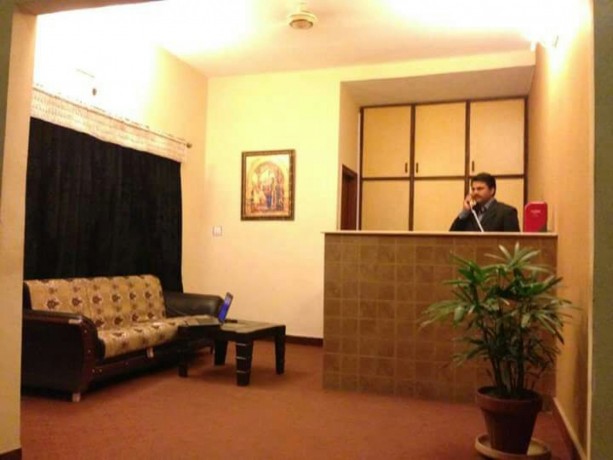 hostel-on-daily-basis-just-pay-299-per-day-johar-town-big-2